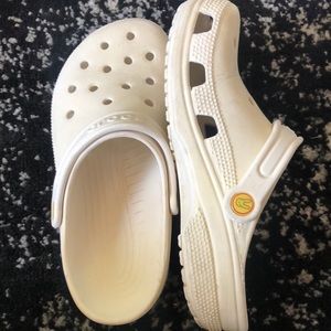 badbunny crocs